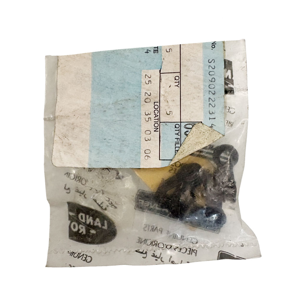 Carburettor Linkage Clip 614538L